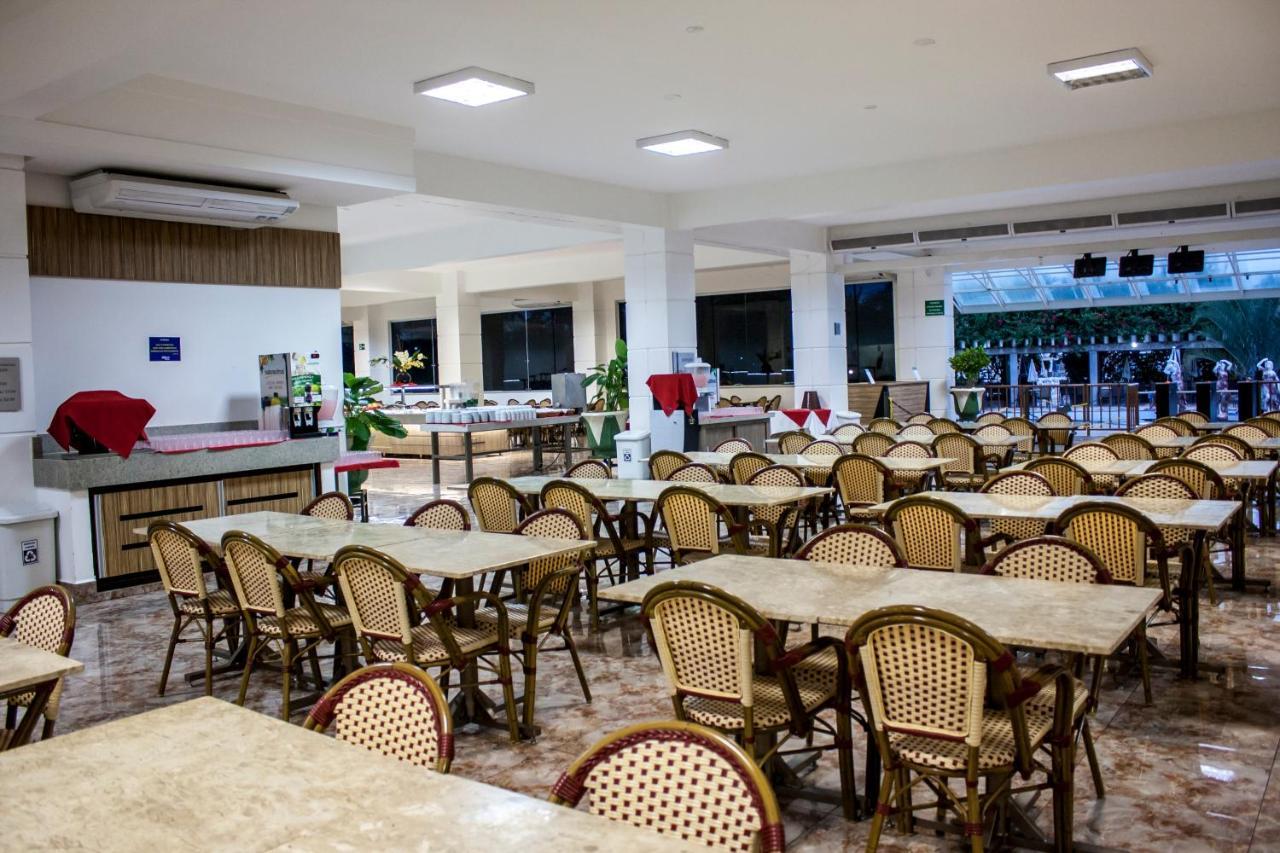 Lacqua diRoma Hotel com Parque Aquático 24 horas Caldas Novas Exterior foto